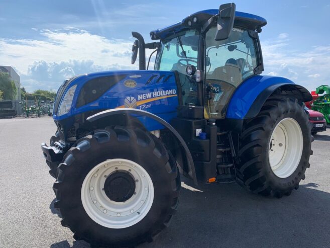 New Holland T7.210